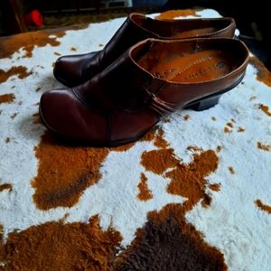 Earth Spirit Leather Shoes